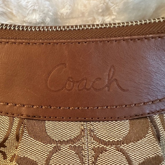 Coach Signature Brown and Tan Hobo Shoulder Bag - Picture 9 of 16